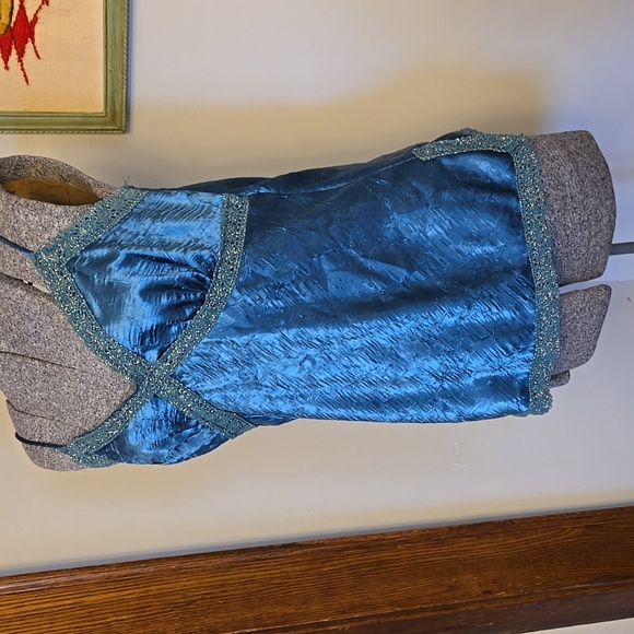 Y2k Silky Teal Tank Top - Picture 3 of 7